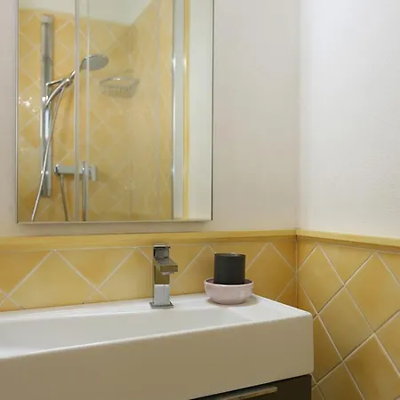 Guest house Le Del Soleado 3*